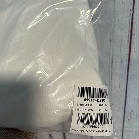 NWT J. Crew Heritage fleece oversized crewneck sweatshirt - Picture 8 of 8